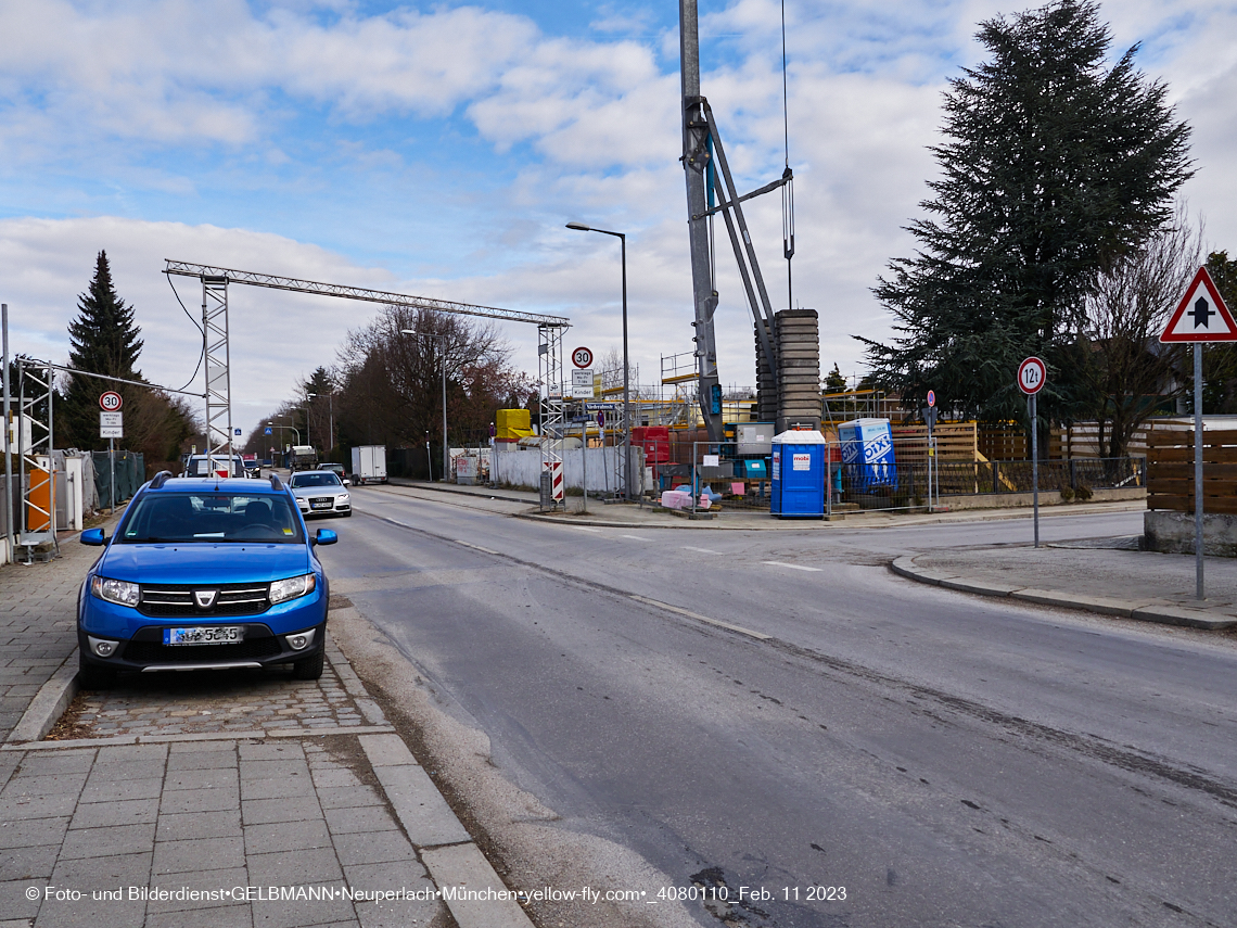 11.02.2023 - Baustelle Niederalmstraße 16 in Neuperlach